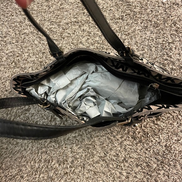 Michael kors totw - Picture 2 of 2